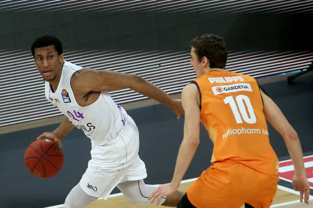 是基于球队 是基于球队